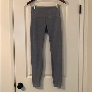 Lululemon blue moonstone Wunder Under 25” size 6